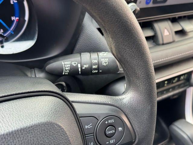 2025 Toyota RAV4 Hybrid XLE AWD