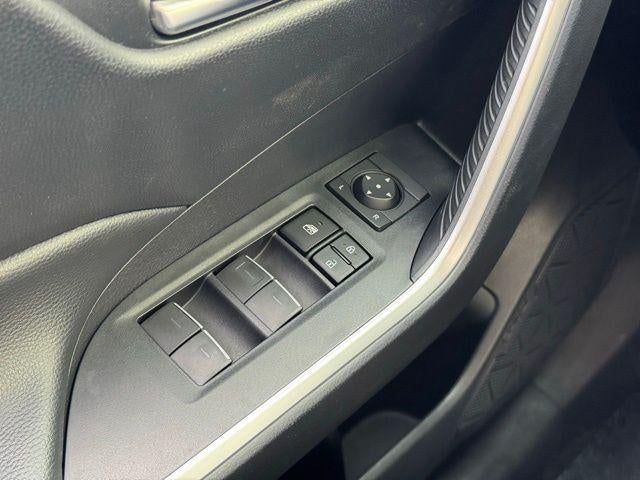 2025 Toyota RAV4 Hybrid XLE AWD