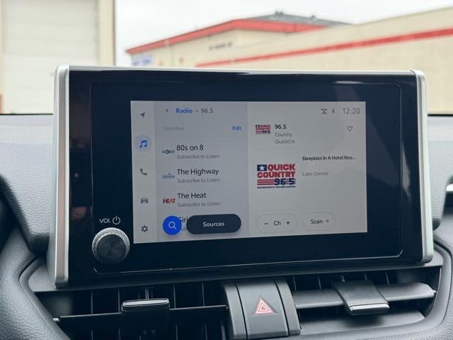 2025 Toyota RAV4 Hybrid XLE AWD