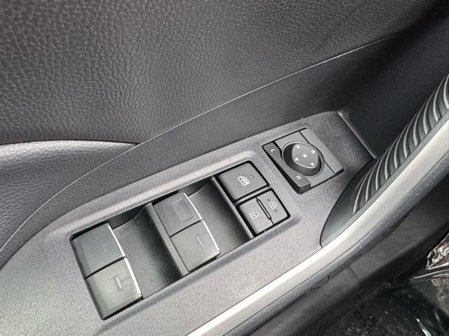 2025 Toyota RAV4 Hybrid XLE AWD