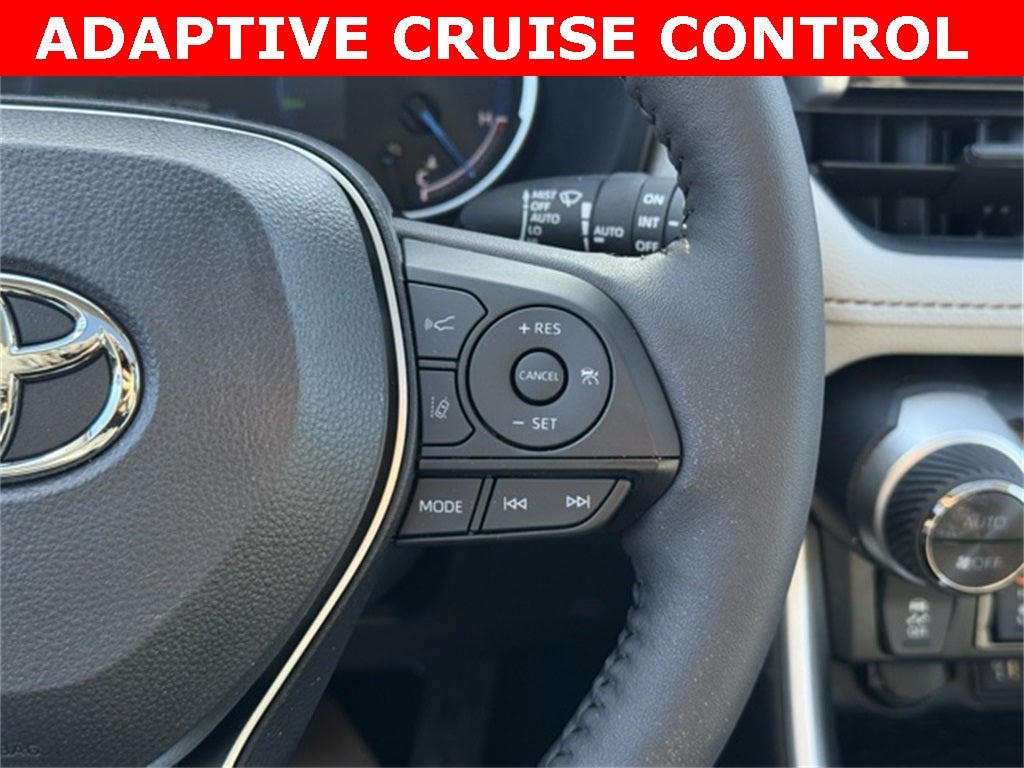 2025 Toyota RAV4 Hybrid XLE AWD