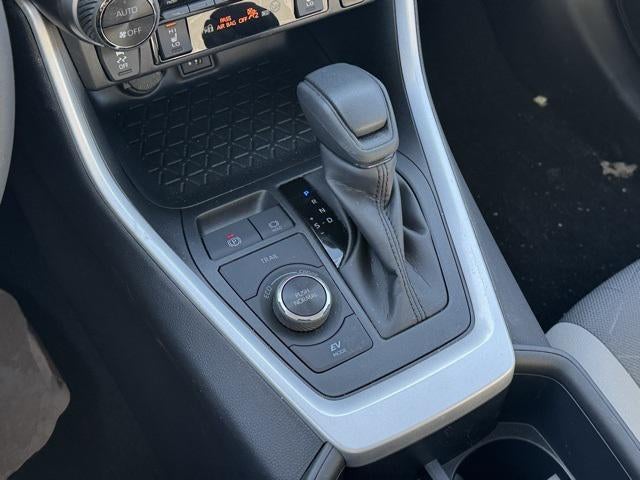 2025 Toyota RAV4 Hybrid XLE AWD