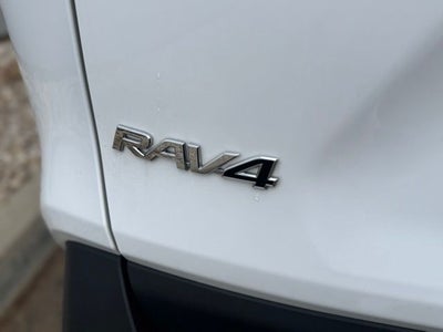 2025 Toyota RAV4 Hybrid XLE AWD