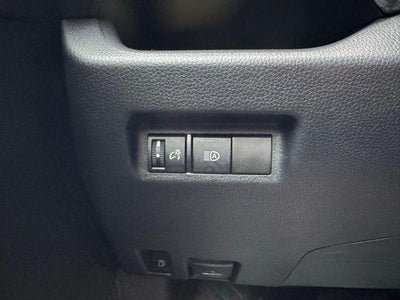 2025 Toyota RAV4 Hybrid XLE AWD