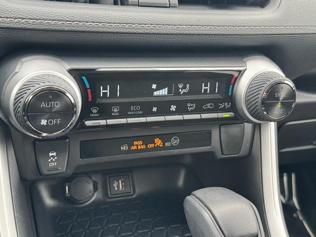 2025 Toyota RAV4 Hybrid XLE AWD