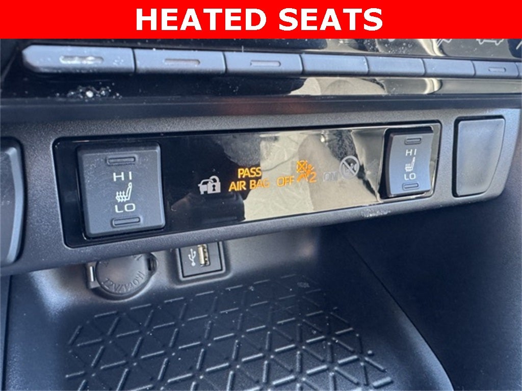 2025 Toyota RAV4 Hybrid XLE AWD