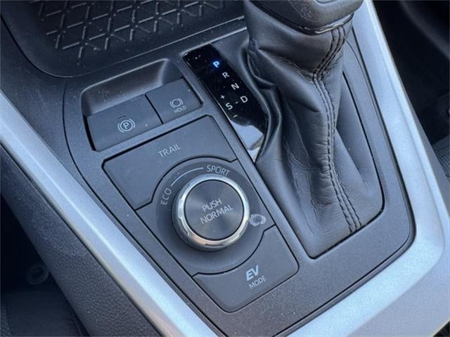 2025 Toyota RAV4 Hybrid XLE AWD