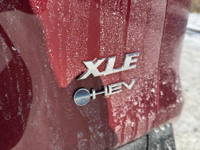 2025 Toyota RAV4 Hybrid XLE AWD
