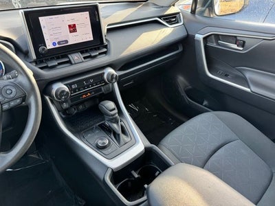 2025 Toyota RAV4 Hybrid XLE AWD