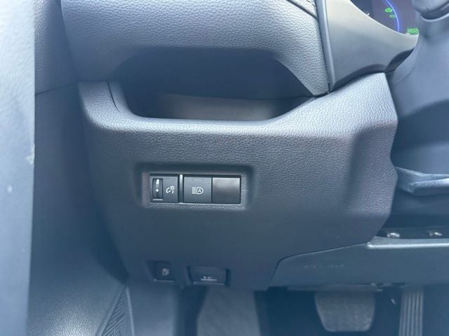 2025 Toyota RAV4 Hybrid XLE AWD