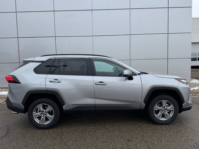 2025 Toyota RAV4 Hybrid XLE AWD