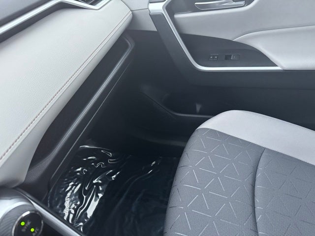 2023 Toyota RAV4 Hybrid XLE AWD