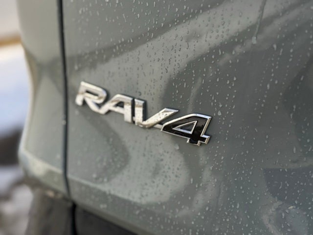 2023 Toyota RAV4 Hybrid XLE AWD