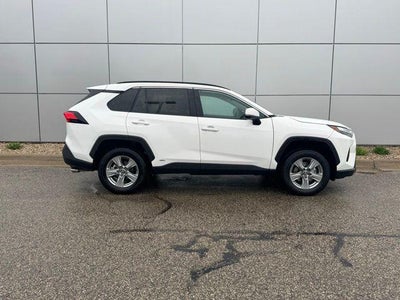 2025 Toyota RAV4 Hybrid XLE AWD