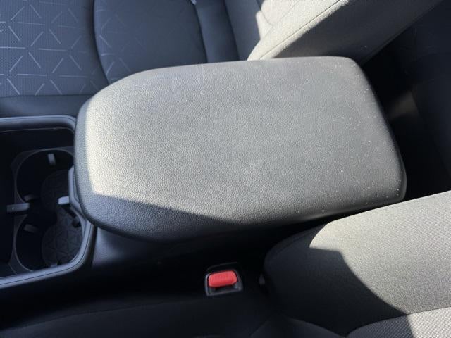 2025 Toyota RAV4 Hybrid XLE AWD