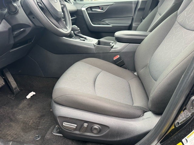 2025 Toyota RAV4 Hybrid XLE AWD