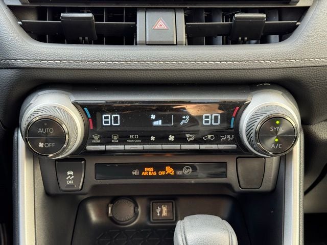 2025 Toyota RAV4 Hybrid XLE AWD