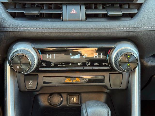 2025 Toyota RAV4 Hybrid XLE AWD