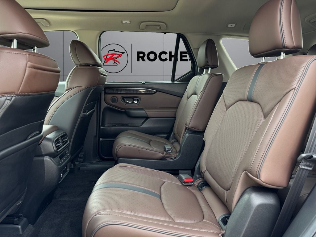 2025 Honda Pilot Elite AWD