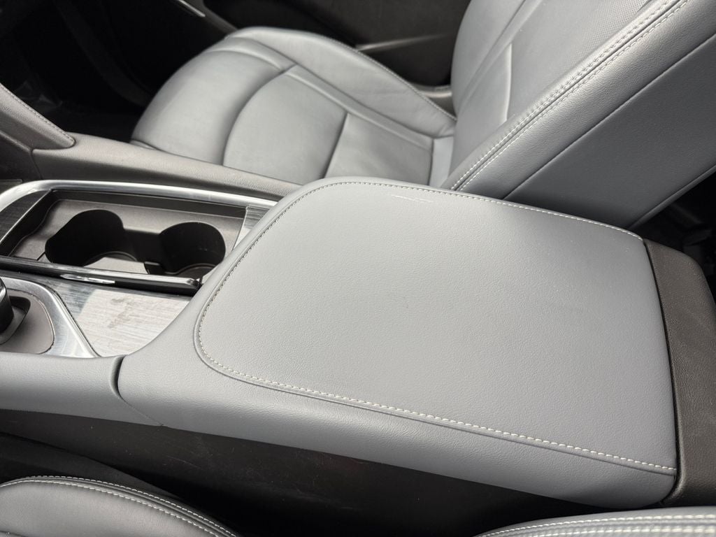 2019 Buick Enclave Essence AWD