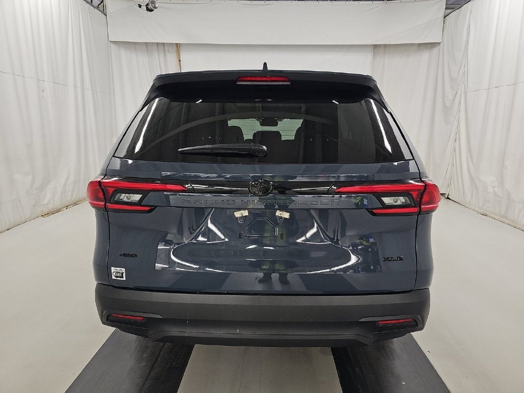 2024 Toyota Grand Highlander XLE AWD