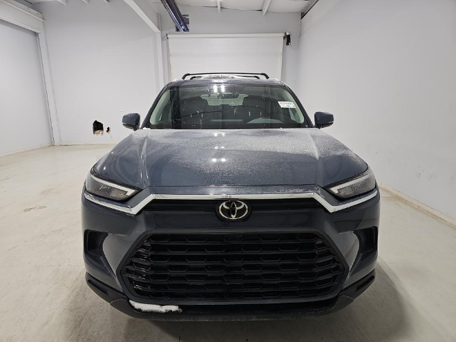 2025 Toyota Grand Highlander XLE AWD