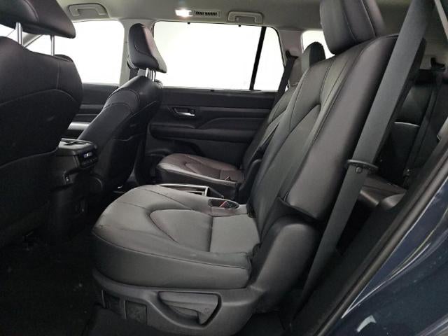 2025 Toyota Grand Highlander XLE AWD