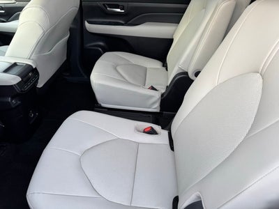 2025 Toyota Grand Highlander XLE AWD