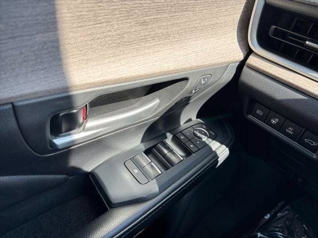 2024 Toyota Grand Highlander Hybrid Limited AWD