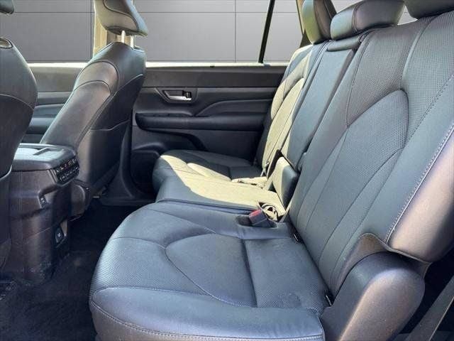 2024 Toyota Grand Highlander Hybrid Limited AWD