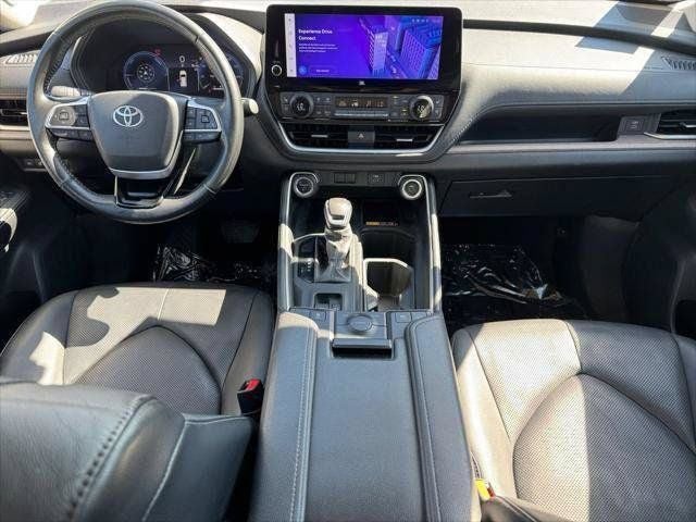 2024 Toyota Grand Highlander Hybrid Limited AWD