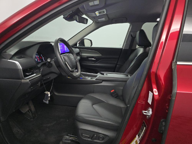 2024 Toyota Grand Highlander Hybrid XLE AWD