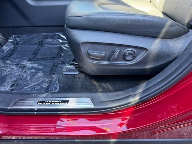 2024 Toyota Grand Highlander Hybrid XLE AWD