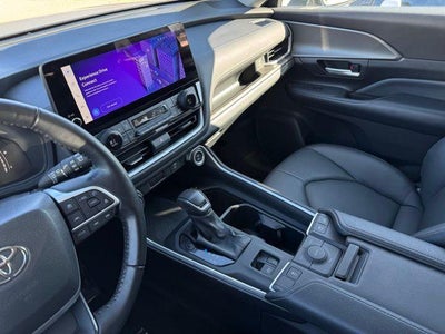 2024 Toyota Grand Highlander Hybrid XLE AWD