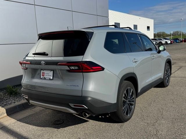 2025 Toyota Grand Highlander Hybrid MAX Platinum AWD