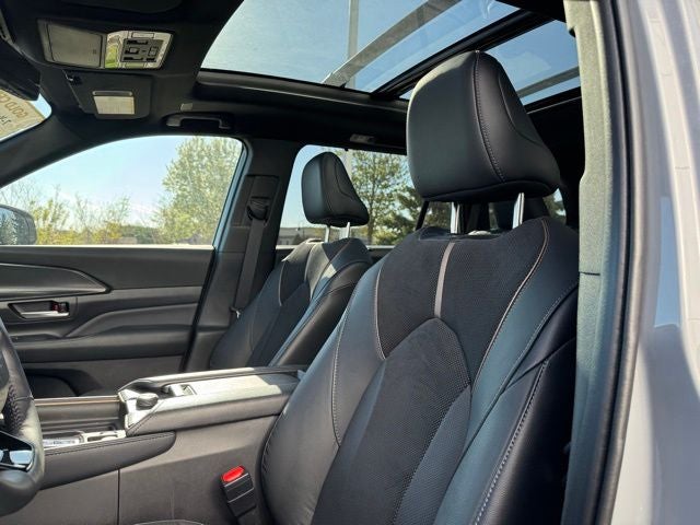 2025 Toyota Grand Highlander Hybrid MAX Platinum AWD