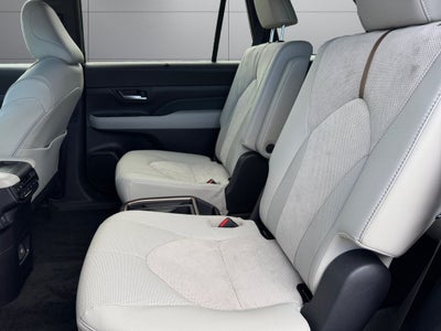 2026 Toyota Grand Highlander Hybrid MAX Platinum AWD