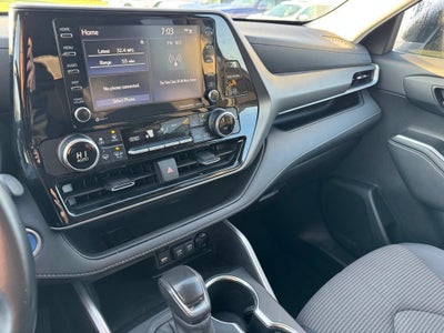 2021 Toyota Highlander Hybrid LE AWD