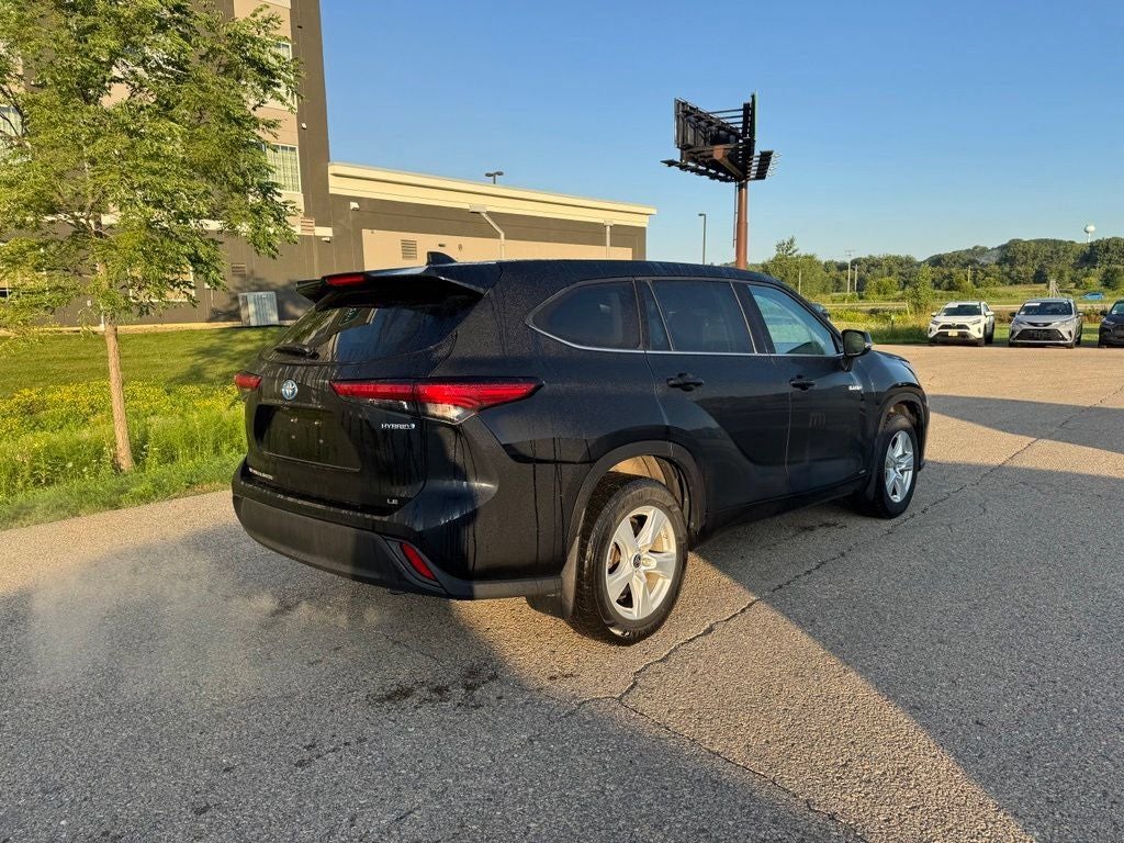 2021 Toyota Highlander Hybrid LE AWD