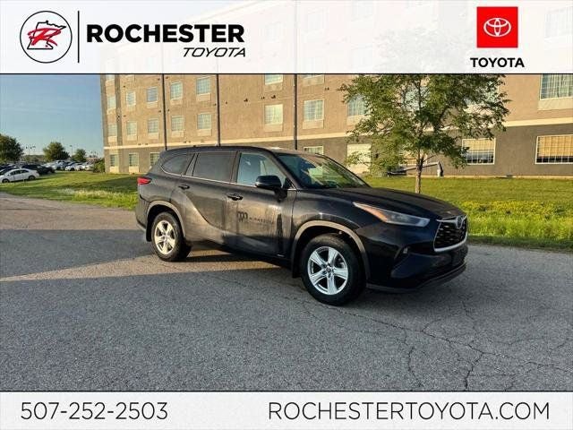 2021 Toyota Highlander Hybrid LE AWD
