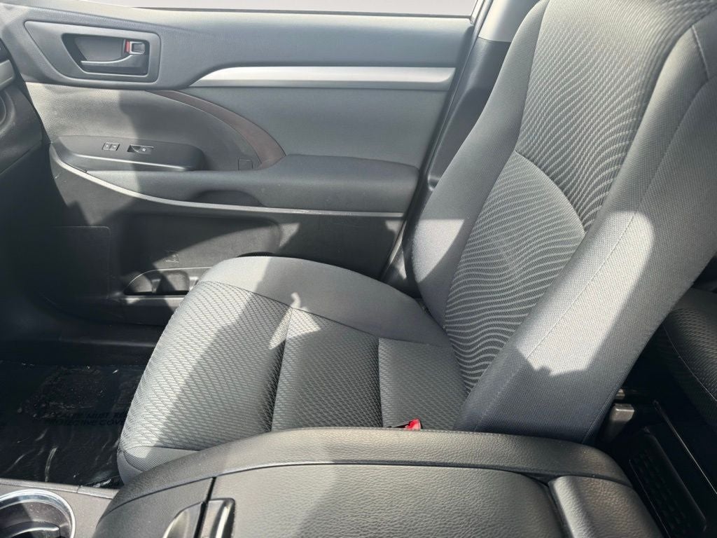 2019 Toyota Highlander Hybrid LE AWD