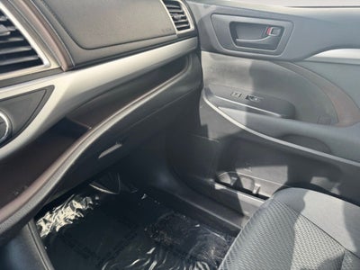 2019 Toyota Highlander Hybrid LE AWD
