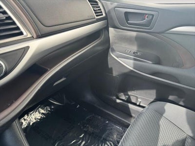 2019 Toyota Highlander Hybrid LE AWD