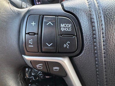 2014 Toyota Highlander LE Plus V6 AWD