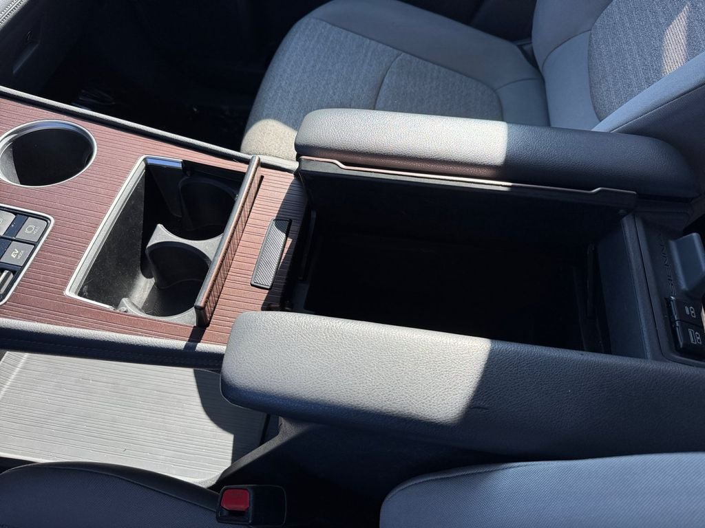 2021 Toyota Sienna LE 8 Passenger
