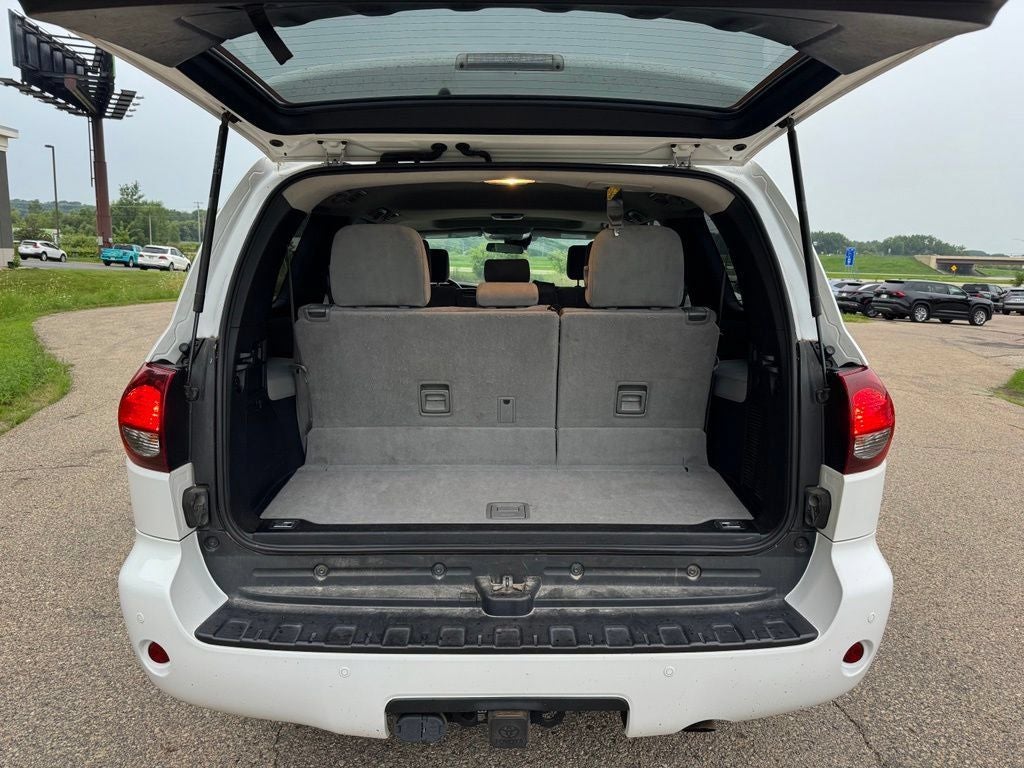 2019 Toyota Sequoia SR5 5.7L