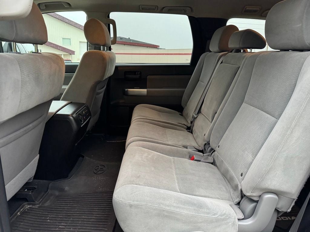 2019 Toyota Sequoia SR5 5.7L