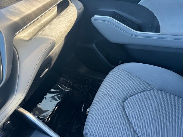 2022 Toyota Highlander LE AWD