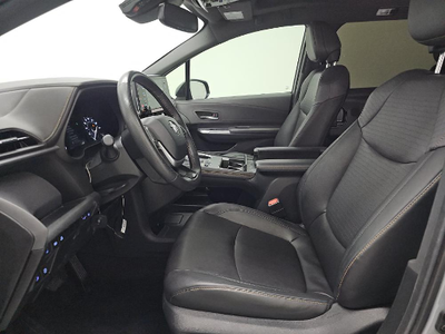 2024 Toyota Sienna Woodland Edition 7 Passenger