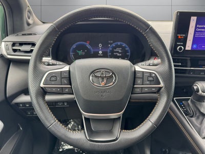 2025 Toyota Sienna Woodland Edition 7 Passenger